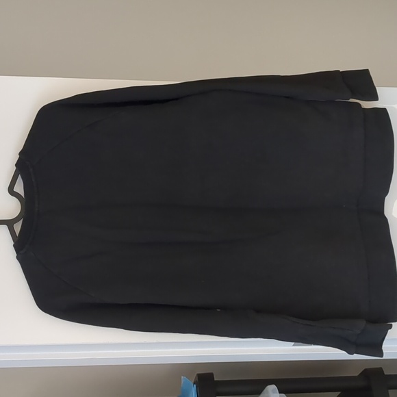 Adidas sweater - Picture 2 of 4